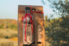 Laden Sie das Bild in den Galerie-Viewer hoch,Extra Vergine Olivenöl D.O.P. Weihnachts-Special